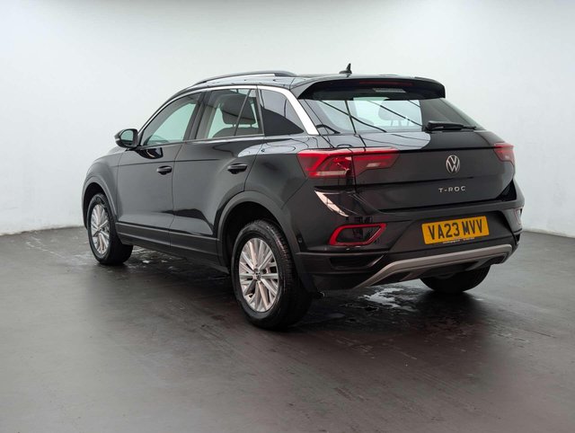 USED 2023 23 VOLKSWAGEN T-ROC 1.5 T-Roc Life TSI Semi-Auto 5dr CLICK+COLLECT / HOME DELIVERY
