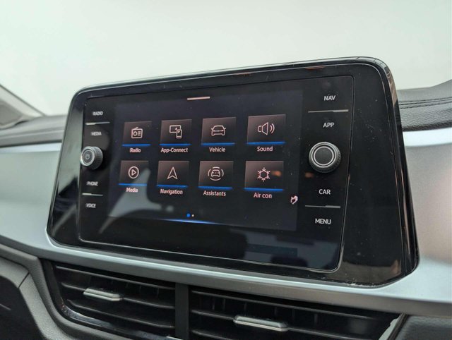 USED 2023 23 VOLKSWAGEN T-ROC 1.5 T-Roc Life TSI Semi-Auto 5dr CLICK+COLLECT / HOME DELIVERY