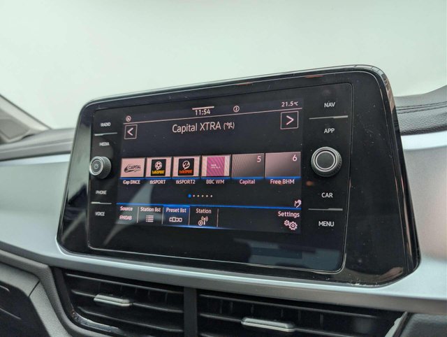 USED 2023 23 VOLKSWAGEN T-ROC 1.5 T-Roc Life TSI Semi-Auto 5dr CLICK+COLLECT / HOME DELIVERY