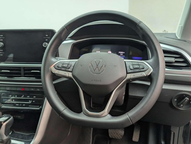 USED 2023 23 VOLKSWAGEN T-ROC 1.5 T-Roc Life TSI Semi-Auto 5dr CLICK+COLLECT / HOME DELIVERY