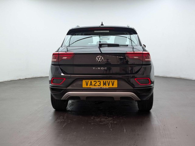 USED 2023 23 VOLKSWAGEN T-ROC 1.5 T-Roc Life TSI Semi-Auto 5dr CLICK+COLLECT / HOME DELIVERY