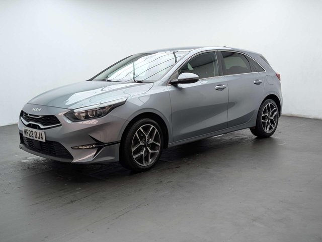 USED 2022 22 KIA CEED 1.5 Ceed 3 ISG 5dr CLICK+COLLECT / HOME DELIVERY