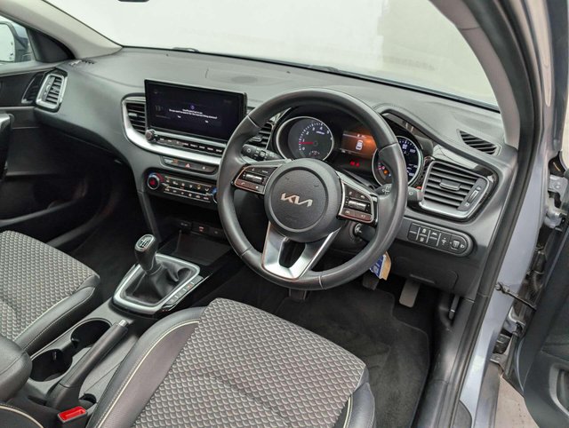USED 2022 22 KIA CEED 1.5 Ceed 3 ISG 5dr CLICK+COLLECT / HOME DELIVERY
