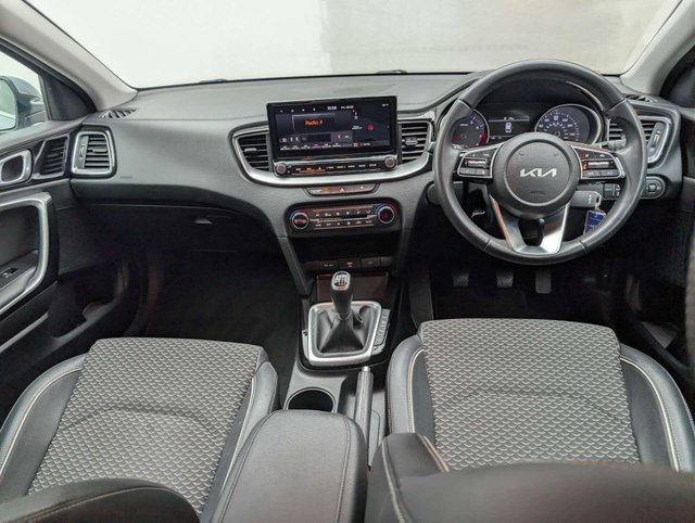 USED 2022 22 KIA CEED 1.5 Ceed 3 ISG 5dr CLICK+COLLECT / HOME DELIVERY