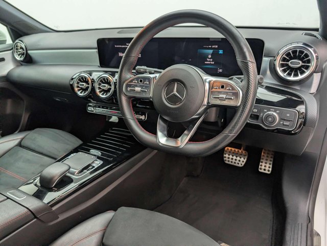 USED 2018 68 MERCEDES-BENZ A-CLASS 1.3 A 200 AMG Line Premium Auto 5dr CLICK+COLLECT / HOME DELIVERY