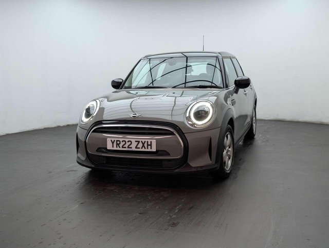 USED 2022 22 MINI HATCH 1.5 Cooper Classic 5dr CLICK+COLLECT / HOME DELIVERY