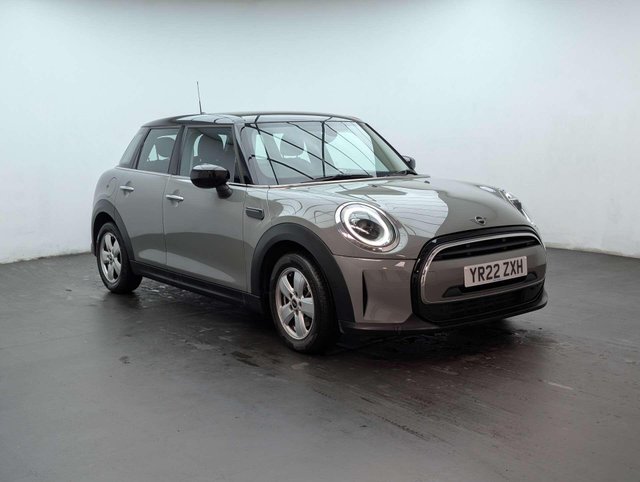 USED 2022 22 MINI HATCH 1.5 Cooper Classic 5dr CLICK+COLLECT / HOME DELIVERY