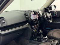 USED 2022 22 MINI COUNTRYMAN 1.5 10kWh Cooper SE Classic SUV 5dr Petrol Plug-in Hybrid Auto ALL4 Euro 6 (s/s) (222 ps) 1 Owner / Apple Car Play / DAB Radio / Sat Nav / Bluetooth / Isofix / Parking Sensors