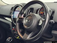 USED 2022 22 MINI COUNTRYMAN 1.5 10kWh Cooper SE Classic SUV 5dr Petrol Plug-in Hybrid Auto ALL4 Euro 6 (s/s) (222 ps) 1 Owner / Apple Car Play / DAB Radio / Sat Nav / Bluetooth / Isofix / Parking Sensors