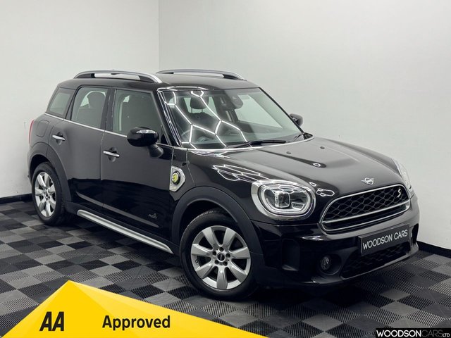 View our MINI COUNTRYMAN