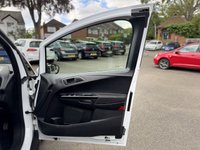 USED 2017 17 FORD B-MAX 1.6 Titanium Navigator MPV 5dr Petrol Powershift Euro 6 (105 ps) 