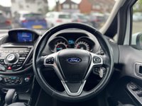 USED 2017 17 FORD B-MAX 1.6 Titanium Navigator MPV 5dr Petrol Powershift Euro 6 (105 ps) 