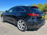 USED 2015 15 INFINITI QX70 3.0d V6 S Premium SUV 5dr Diesel Auto 4WD Euro 5 (238 ps) 