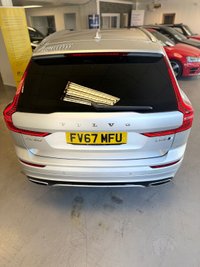 USED 2017 67 VOLVO XC60 2.0 D4 R-Design Pro SUV 5dr Diesel Auto AWD Euro 6 (s/s) (190 ps) 