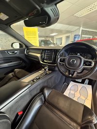 USED 2017 67 VOLVO XC60 2.0 D4 R-Design Pro SUV 5dr Diesel Auto AWD Euro 6 (s/s) (190 ps) 