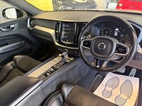 USED 2017 67 VOLVO XC60 2.0 D4 R-Design Pro SUV 5dr Diesel Auto AWD Euro 6 (s/s) (190 ps) 