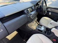 USED 2015 15 LAND ROVER DISCOVERY 4 3.0 SD V6 HSE SUV 5dr Diesel Auto 4WD Euro 5 (s/s) (255 bhp) +AUTOTRADER TOP RATED SELLER ++
