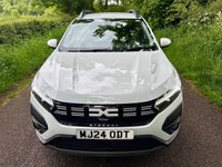 USED 2024 24 DACIA SANDERO STEPWAY 1.0 TCe Expression Hatchback 5dr Petrol Manual Euro 6 (s/s) (90 ps) + SERVICE HISTORY + 16" STEEL WHEELS + SIX (6) SPEED MANUAL GEARBOX + DAYTIME RUNNING LIGHTS + ARM REST + AUTO HEADLIGHTS + REAR PARKING SENSORS + CLIMATE CONTROL + CRUISE CONTROL + BLUETOOTH / TELEPHONE PREPARATION + RADIO / USB / DAB / MP3 PLAYER + MUCH MUCH MORE...