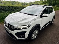 USED 2024 24 DACIA SANDERO STEPWAY 1.0 TCe Expression Hatchback 5dr Petrol Manual Euro 6 (s/s) (90 ps) + SERVICE HISTORY + 16" STEEL WHEELS + SIX (6) SPEED MANUAL GEARBOX + DAYTIME RUNNING LIGHTS + ARM REST + AUTO HEADLIGHTS + REAR PARKING SENSORS + CLIMATE CONTROL + CRUISE CONTROL + BLUETOOTH / TELEPHONE PREPARATION + RADIO / USB / DAB / MP3 PLAYER + MUCH MUCH MORE...