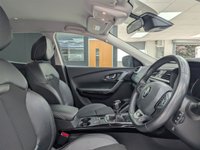 USED 2017 66 RENAULT KADJAR 1.2 TCe Dynamique S Nav SUV 5dr Petrol Manual Euro 6 (s/s) (130 ps) 