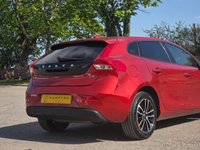 USED 2019 69 VOLVO V40 1.5 T2 Momentum Edition Hatchback 5dr Petrol Auto Euro 6 (s/s) (122 ps) FSH|WINTERPACK|ULEZ|6MWARRANTY