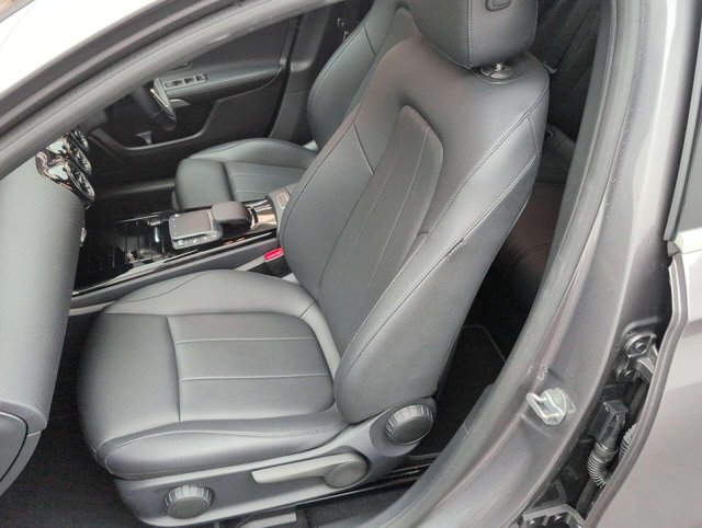 USED 2022 72 MERCEDES-BENZ A-CLASS 1.3 A 200 Sport Executive Auto 5dr CLICK+COLLECT / HOME DELIVERY