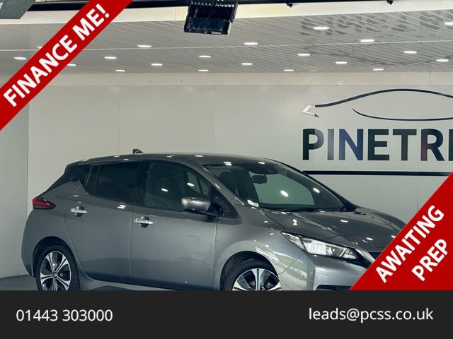 View our NISSAN LEAF