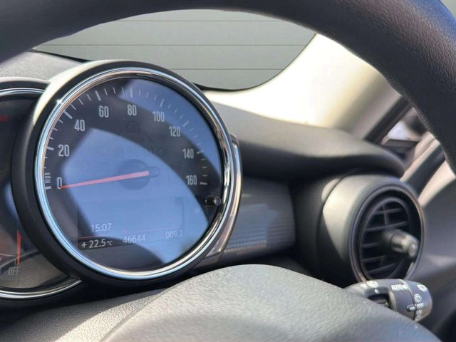 View our MINI HATCH