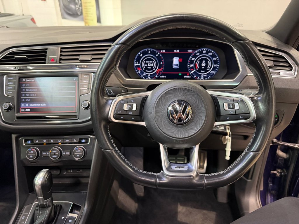 USED 2016 M VOLKSWAGEN TIGUAN 2.0 TDI BlueMotion Tech R-Line SUV 5dr Diesel DSG 4Motion Euro 6 (s/s) (150 ps) 