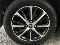 USED 2018 18 TOYOTA YARIS 1.5 VVT-h Icon Tech Hatchback 5dr Petrol Hybrid E-CVT Euro 6 (s/s) (100 ps) 