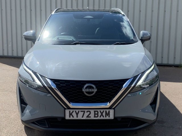 View our NISSAN QASHQAI