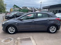 USED 2015 65 HYUNDAI I30 1.6 CRDi Blue Drive SE Hatchback 5dr Diesel Manual Euro 6 (s/s) (110 ps) 