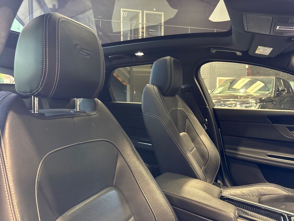 USED 2018 68 JAGUAR XF 3.0d V6 S Sportbrake 5dr Diesel Auto Euro 6 (s/s) (300 ps) PANORAMIC ROOF|TOW BAR|PRIVACY