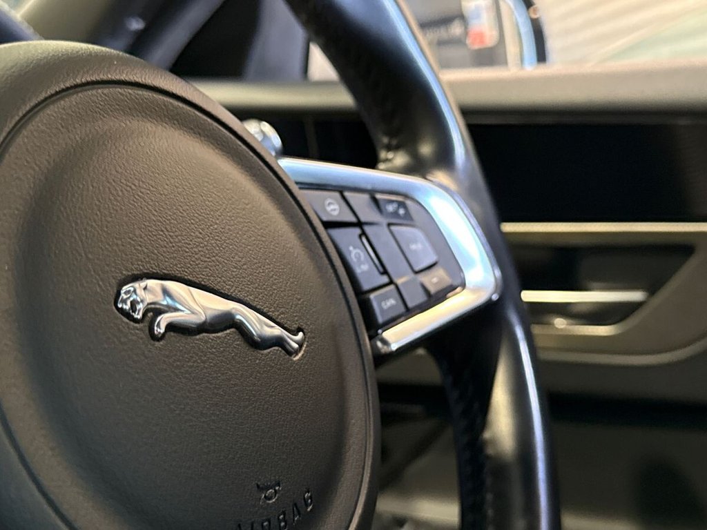 USED 2018 68 JAGUAR XF 3.0d V6 S Sportbrake 5dr Diesel Auto Euro 6 (s/s) (300 ps) PANORAMIC ROOF|TOW BAR|PRIVACY