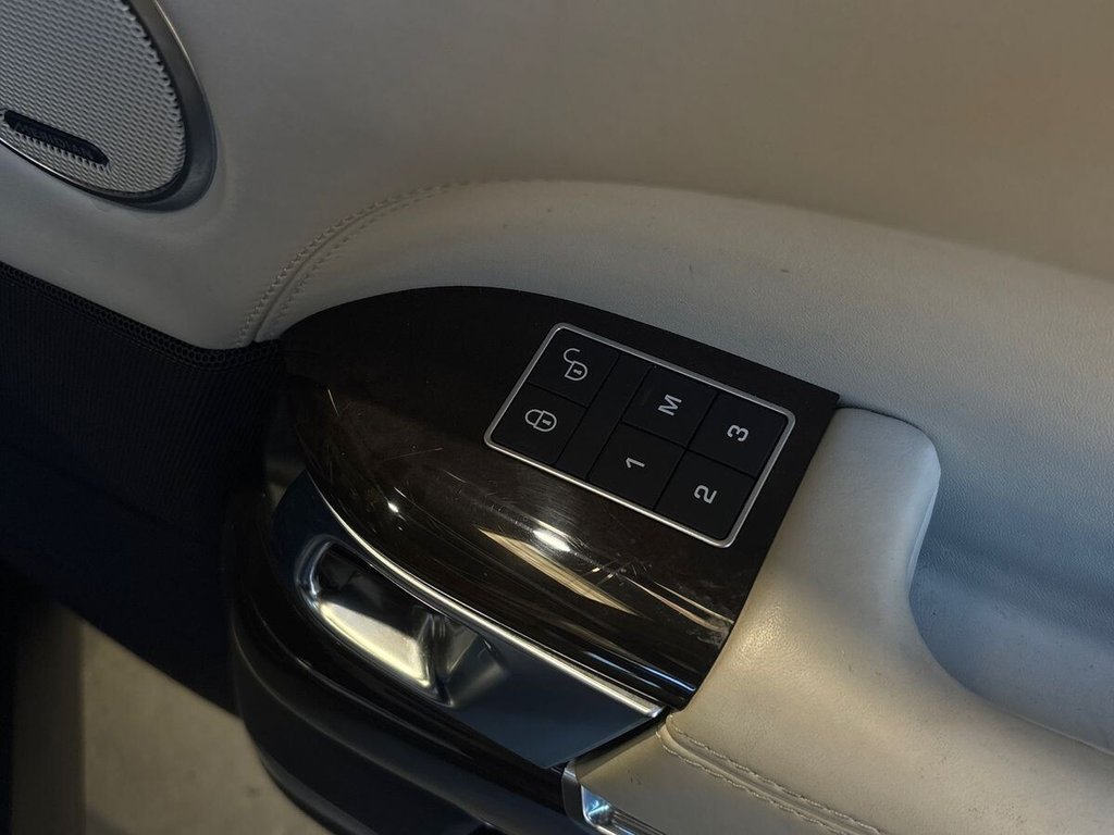 USED 2017 67 LAND ROVER RANGE ROVER 4.4 SD V8 Autobiography SUV 5dr Diesel Auto 4WD Euro 6 (s/s) (339 ps) 2 OWNERS|FULL LR HISTORY