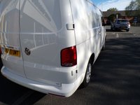USED 2021 70 VOLKSWAGEN TRANSPORTER 2.0 TDI T28 Highline Panel Van 5dr Diesel Manual 150 ps Euro 6 SWB FWD FREE CREDIT CHECK / APPLY FOR FINANCE ON OUR SITE