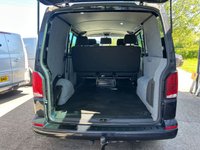 USED 2021 21 VOLKSWAGEN TRANSPORTER 2.0 TDI T32 Highline Kombi Double Cab 5dr Diesel Manual 4Motion SWB Euro 6 (s/s) (150 ps) FULL HISTORY+4 MOTION+FACTORY KOMBI
