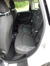 USED 2015 65 MINI COOPER 1.5 Cooper Hatchback 5dr Petrol Manual Euro 6 (s/s) (136 ps) Low Mileage High Spec