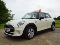 USED 2018 68 MINI HATCH 1.5 Cooper GPF Hatchback 5dr Petrol Manual Euro 6 (s/s) (136 ps) 2 Owners , 2 Keys