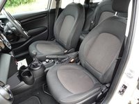 USED 2018 68 MINI HATCH 1.5 Cooper GPF Hatchback 5dr Petrol Manual Euro 6 (s/s) (136 ps) 2 Owners , 2 Keys