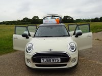 USED 2018 68 MINI HATCH 1.5 Cooper GPF Hatchback 5dr Petrol Manual Euro 6 (s/s) (136 ps) 2 Owners , 2 Keys