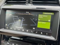 USED 2017 17 JAGUAR F-PACE 2.0 P250i Portfolio SUV 5dr Petrol Auto AWD Euro 6 (s/s) (250 ps) 