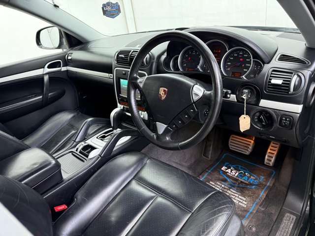 View our PORSCHE CAYENNE