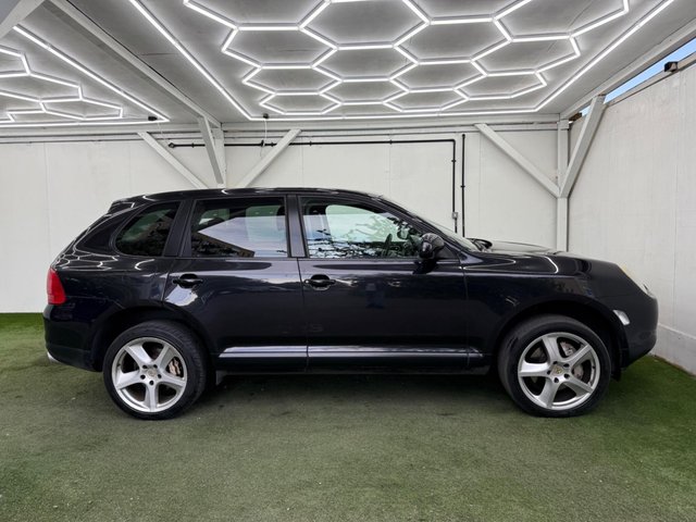 View our PORSCHE CAYENNE