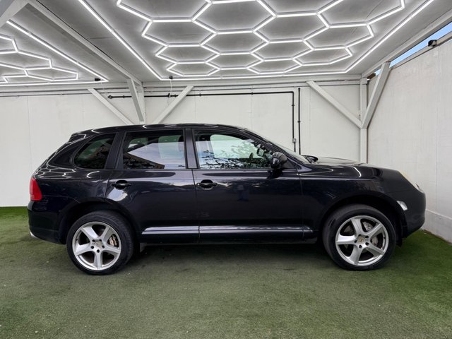 View our PORSCHE CAYENNE
