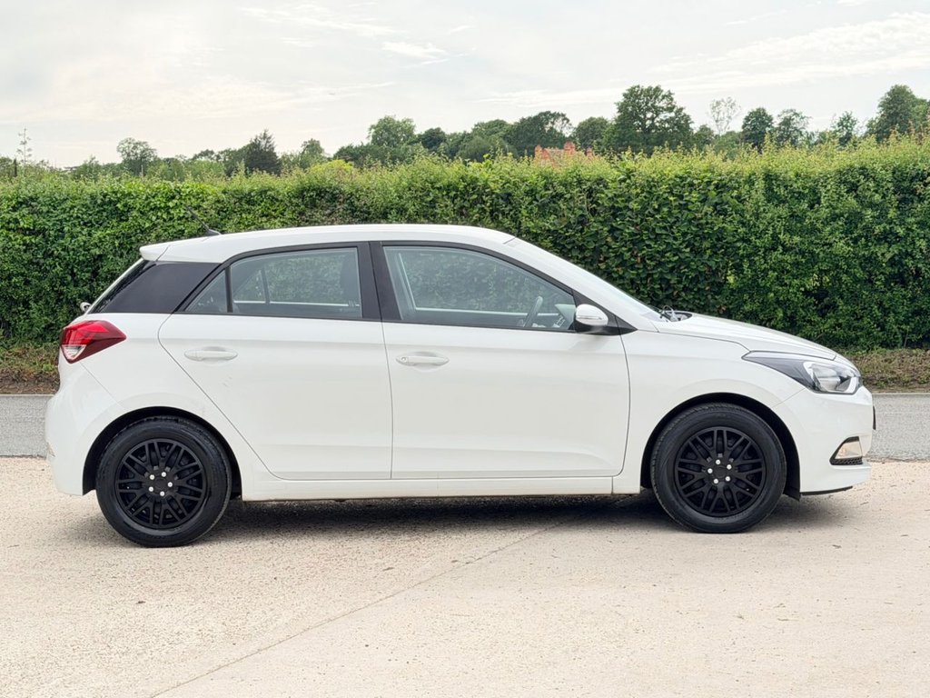 USED 2017 17 HYUNDAI I20 1.2 S Hatchback 5dr Petrol Manual Euro 6 (75 ps) 
