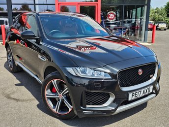 2017 JAGUAR F-PACE