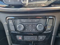 USED 2017 67 VAUXHALL MOKKA X 1.4i Turbo ecoTEC Design Nav SUV 5dr Petrol Manual Euro 6 (s/s) (140 ps) 