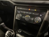 USED 2018 VOLKSWAGEN T-ROC 1.0 TSI SE SUV 5dr Petrol Manual Euro 6 (s/s) (115 ps) ULEZ COMPLIANT