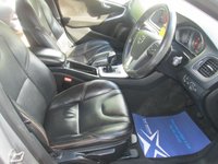 USED 2016 66 VOLVO V40 CROSS COUNTRY 2.0 T3 Pro Hatchback 5dr Petrol Manual Euro 6 (s/s) (152 ps) 